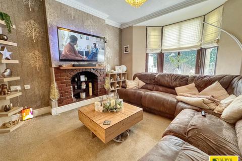 3 bedroom end of terrace house for sale, Bench Road, Buxton