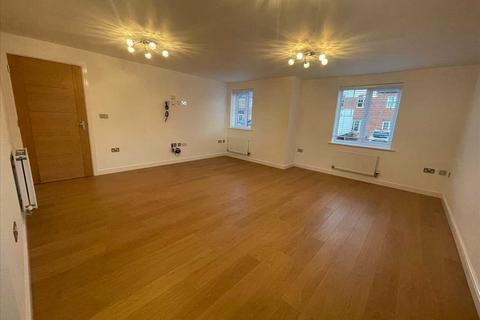 2 bedroom apartment to rent, Solihull, Shirley B90