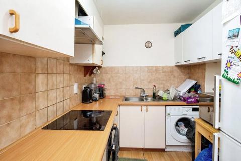 1 bedroom apartment for sale, Exchange Road, Hertfordshire WD18