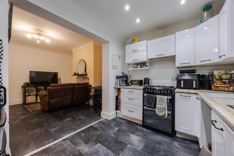 19 Maple Tree Way, Scunthorpe, DN16 1LN