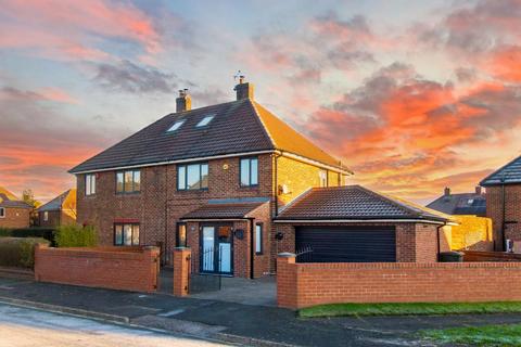 3 bedroom semi-detached house for sale, Ford Crescent, Shiremoor