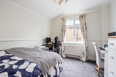 28 Albyn Road, London, SE8 4EF