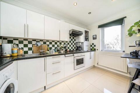 1 bedroom flat to rent, Spanby Road, London E3