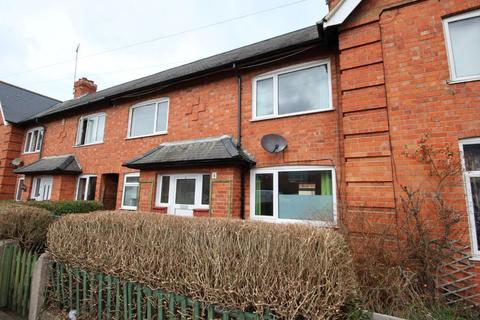 2 bedroom terraced house to rent, Franklin Street, St James, Northampton, NN5