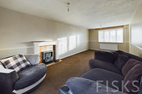 3 bedroom terraced house for sale, First Avenue, Canvey Island, SS8