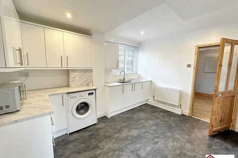 2 Curtis Street, Neath, SA11 1UW