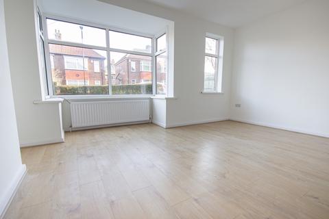 3 bedroom semi-detached house to rent, Fallodon Gardens, Newcastle upon Tyne, NE5 3LR