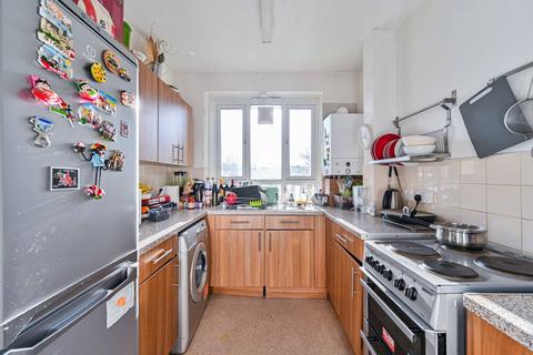 2 bedroom flat for sale, Holdsworth House, Tulse Hill, London, SW2