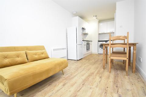 1 bedroom apartment to rent, Victor Street, York