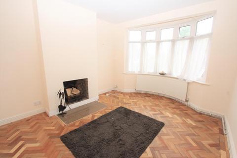 3 bedroom semi-detached house to rent, South Kingsmead Road, Leicester LE2