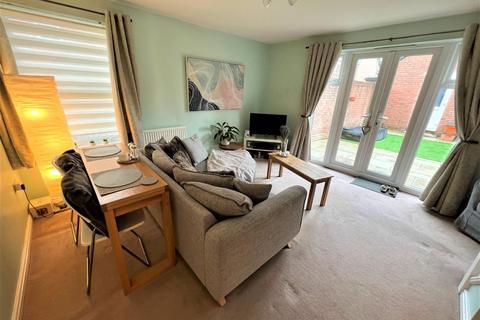 2 bedroom end of terrace house to rent, Ewden Close, East Wichel