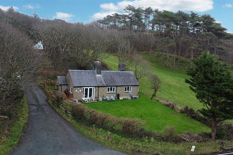 2 bedroom bungalow for sale, Tywyn, Gwynedd, LL36