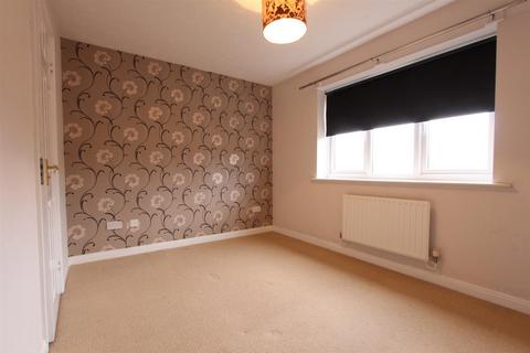 2 bedroom detached house to rent, Larkspur Drive, Knightwood Park, Chandlers Ford