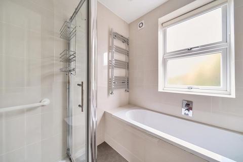 Flat 1, 53 Alexandra Grove, London, N12 8HE