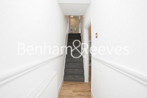 2 bedroom apartment to rent, Federation Road, Abbey Wood SE2