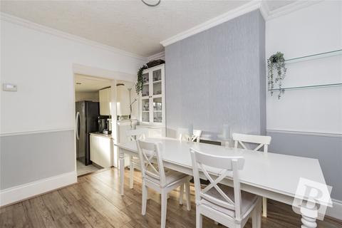 13 Thomas Drive, Gravesend, DA12 5PY