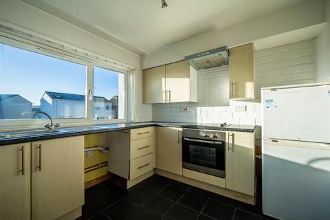 2 bedroom flat for sale, Glenfruin Road, Blantyre