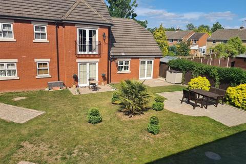 2 bedroom apartment to rent, Crookesbroom Lane, Hatfield, Doncaster