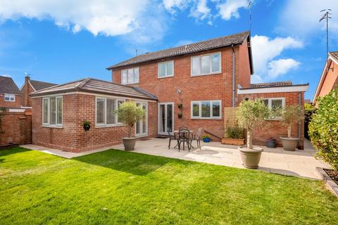 4 bedroom detached house for sale, Bridgetown Road, Stratford-upon-Avon