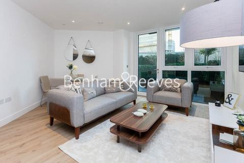 2 bedroom apartment to rent, Beadon Road, Hammersmith W6