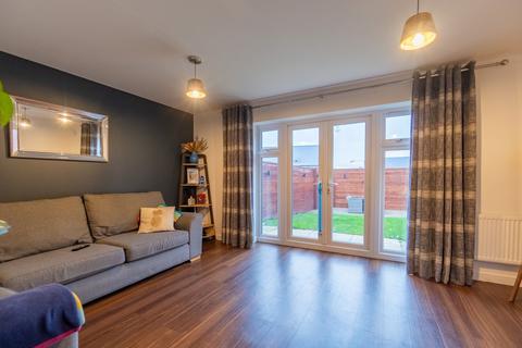 5 Great Clayne Road, Gravesend, DA12 2FG