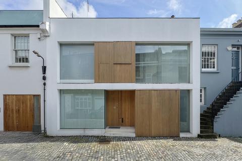 undefined, Norland  Place, London W11