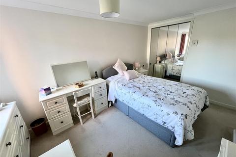 1 bedroom retirement property for sale, Stratford Road, Hall Green, Birmingham