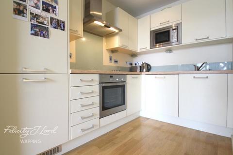 1 bedroom flat for sale, Devonport Street, London, E1