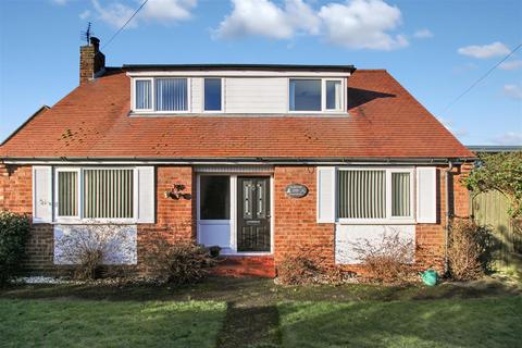 4 bedroom detached bungalow for sale, Boroughbridge Road, Northallerton DL7