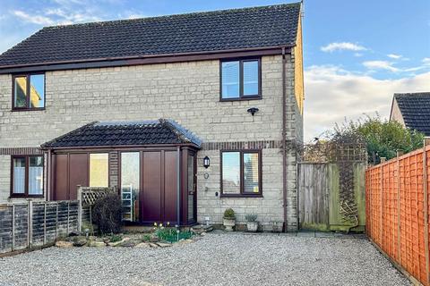 2 bedroom semi-detached house for sale, Burnham Road, Malmesbury