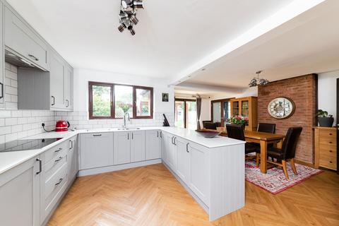 5 bedroom detached house for sale, Prince Grove, Abingdon OX14