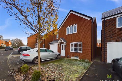 4 bedroom detached house for sale, Broadhead Drive, Shrewsbury