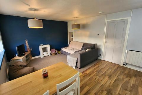 1 bedroom flat for sale, 66 Glan Gors, Harlech