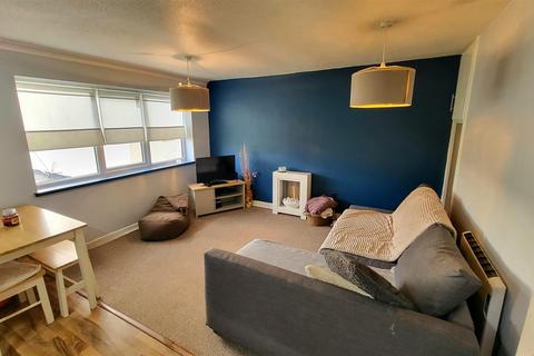 1 bedroom flat for sale, 66 Glan Gors, Harlech