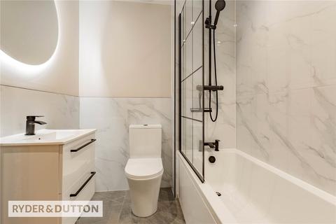 52 Sidlaw Close, Oldham, OL8 3WQ