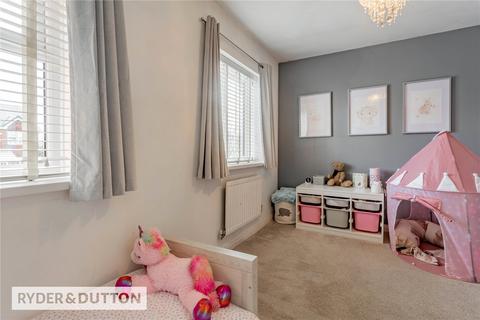 52 Sidlaw Close, Oldham, OL8 3WQ