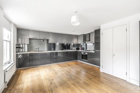 4 bedroom apartment to rent, Fox Hill Crystal Palace SE19