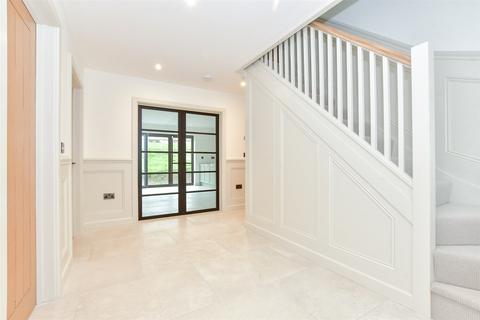 4 bedroom detached house for sale, Woodpecker Drive, Norton Green, Isle of Wight