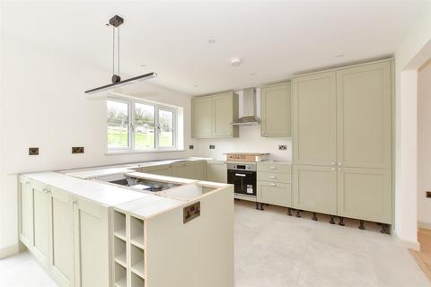 4 bedroom detached house for sale, Woodpecker Drive, Norton Green, Isle of Wight