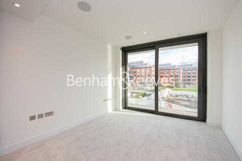 2 bedroom apartment to rent, Parr's Way, Fulham Reach W6