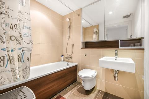 1 bedroom apartment for sale, Empire Square London SE1