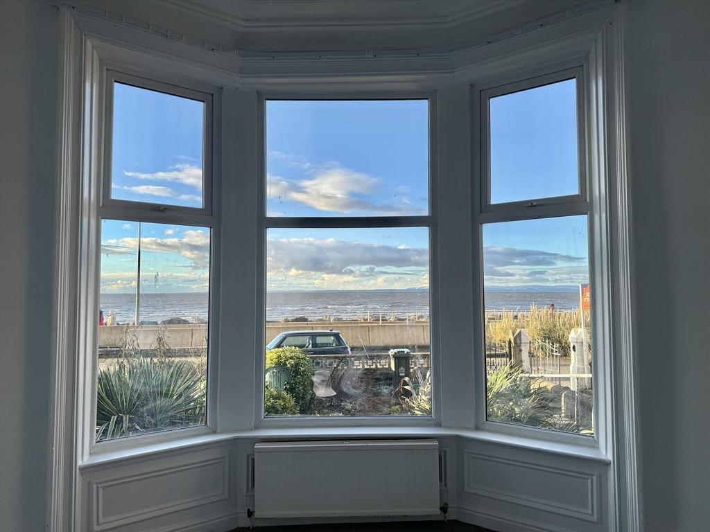 GFF Bay Window