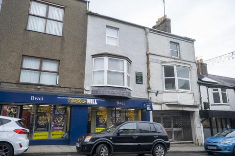 3 bedroom flat for sale, High Street, Llangefni LL77