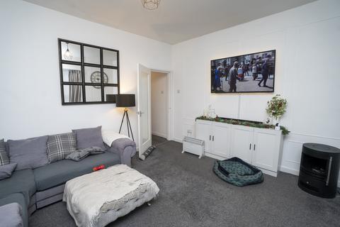 undefined, High Street, Llangefni LL77
