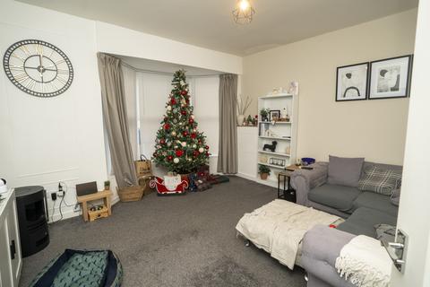undefined, High Street, Llangefni LL77
