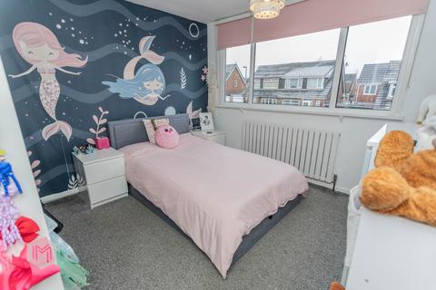 31 Birchfield Drive, Worsley, Manchester, M28 1ND