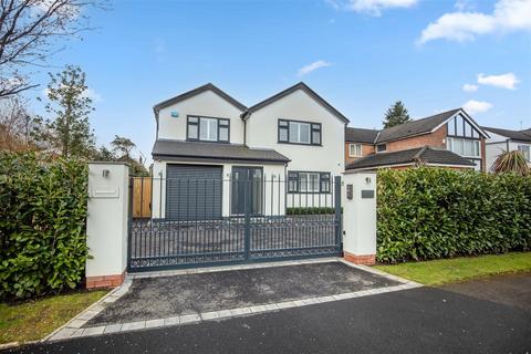 4 bedroom detached house for sale, Tanyard Drive, Hale Barns WA15