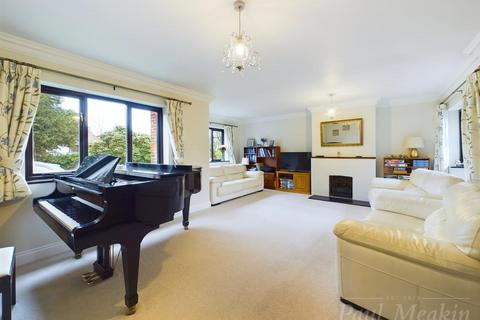 5 bedroom detached house for sale, Beech Avenue, South Croydon