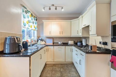 32 Mint Road, Wallington, SM6 0TY