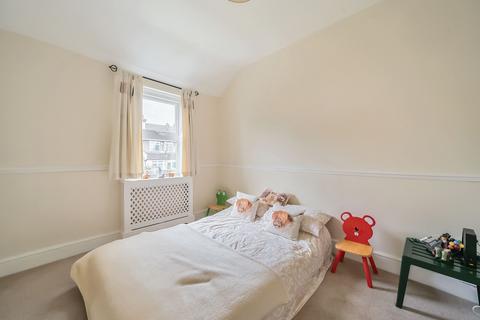 32 Mint Road, Wallington, SM6 0TY